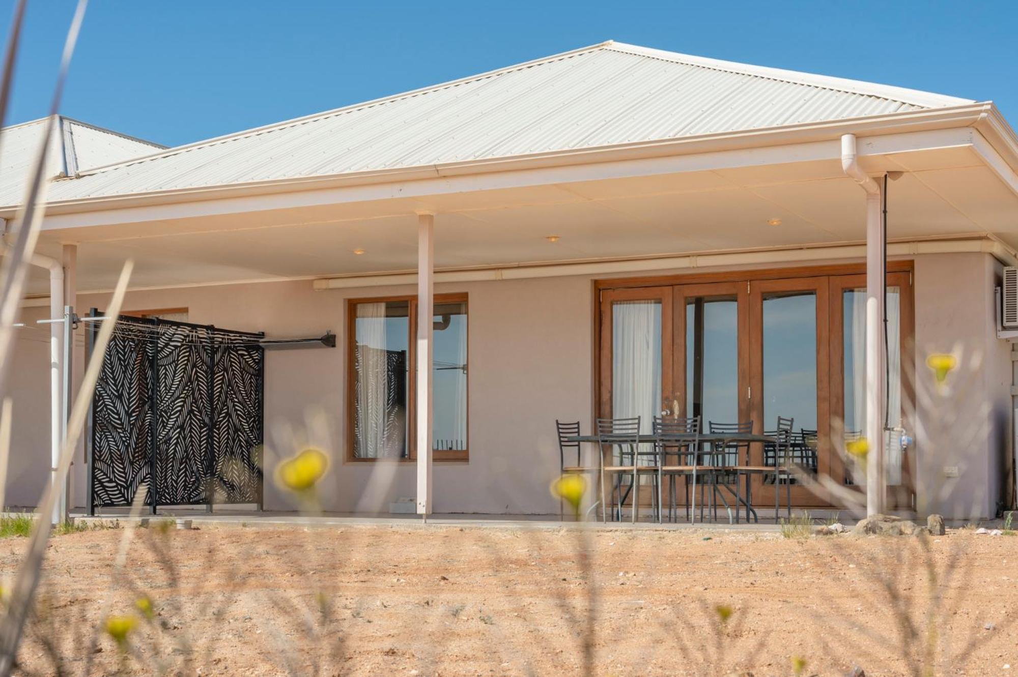 Big4 Stuart Range Outback Resort Coober Pedy Exterior photo